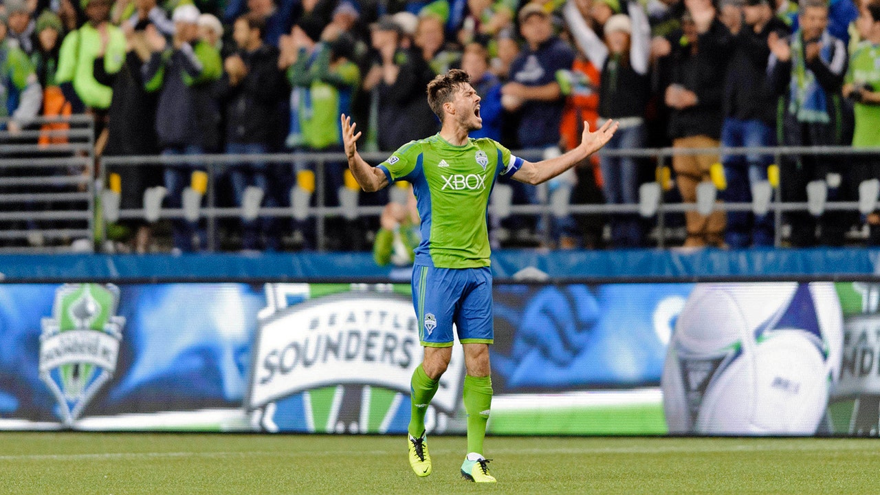 Seattle focuses on accountability and chemistry after offseason overhaul